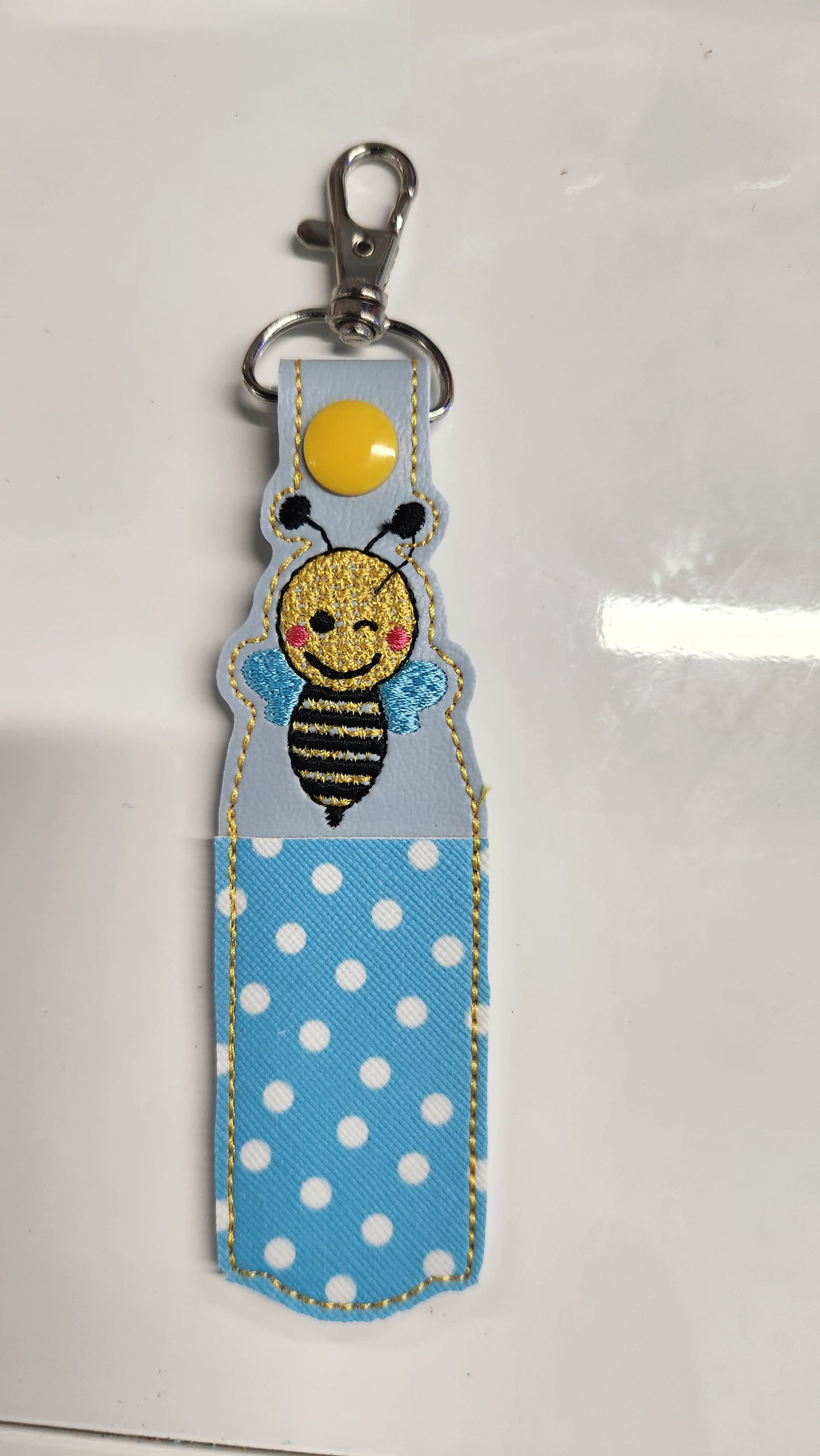 Smiley bee lip balm holder