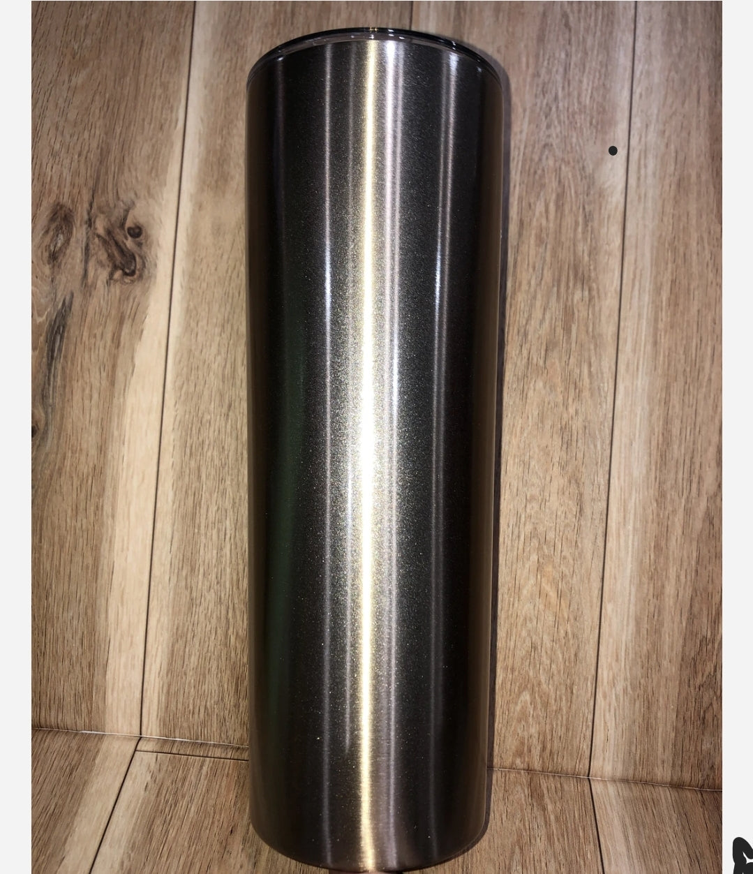 Design a stainless steel tumbler with lid